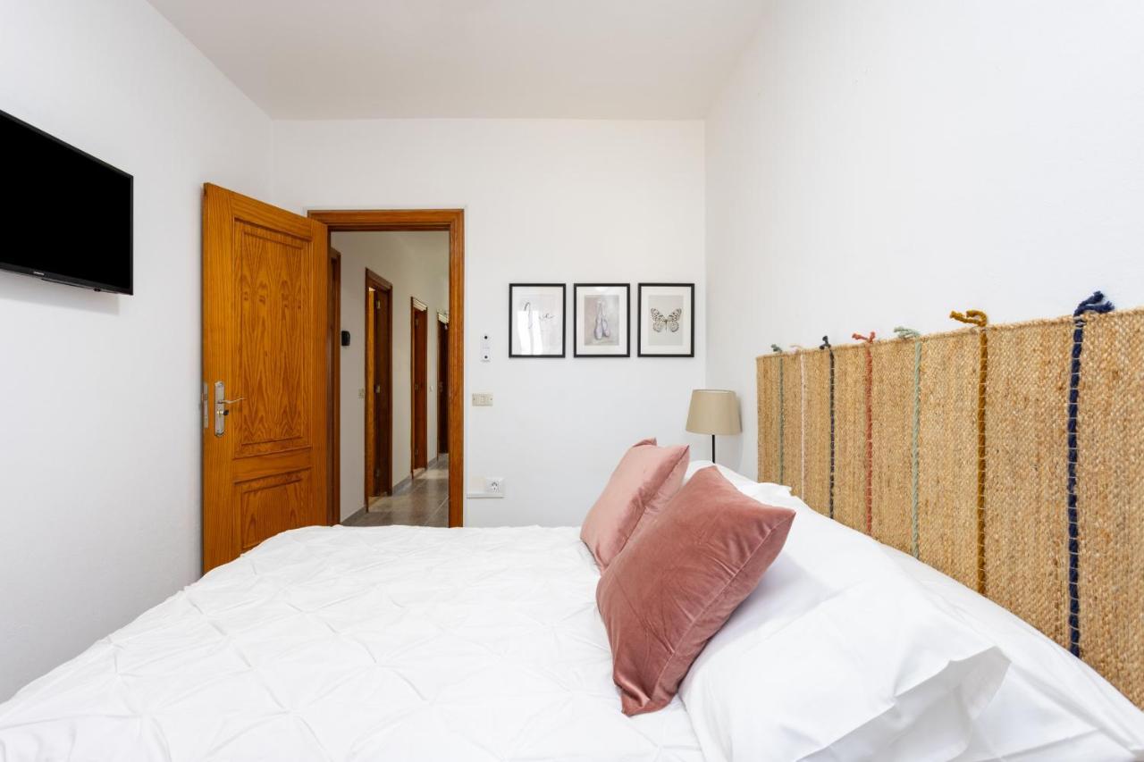 Eden Rentals 103 Surfy Stylish Bed&Coffee Room กรานาดิลญา เด อาโบนา ภายนอก รูปภาพ